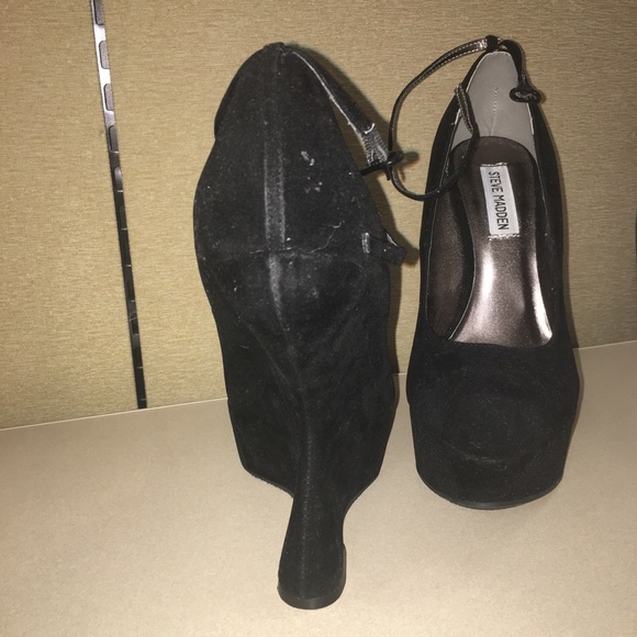 New Steve Madden unique suede heels size 9 - Picture 3 of 3